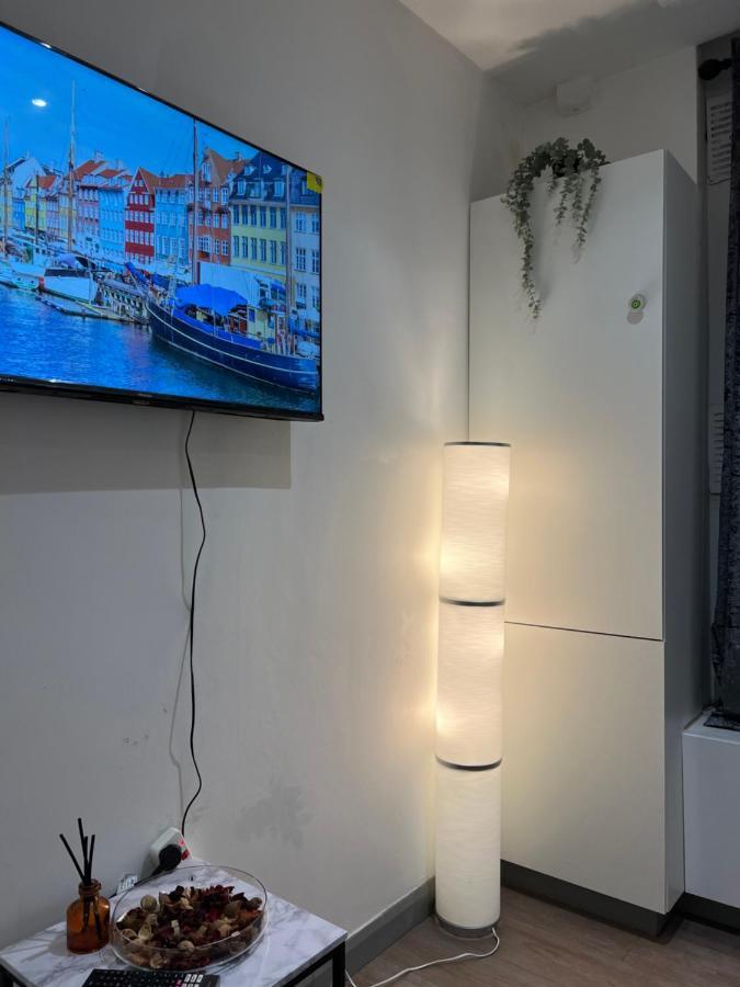 לונדון 3 Bedroom Flat In King'S Cross, St Pancras'S. 2 Minutes To Euston. מראה חיצוני תמונה